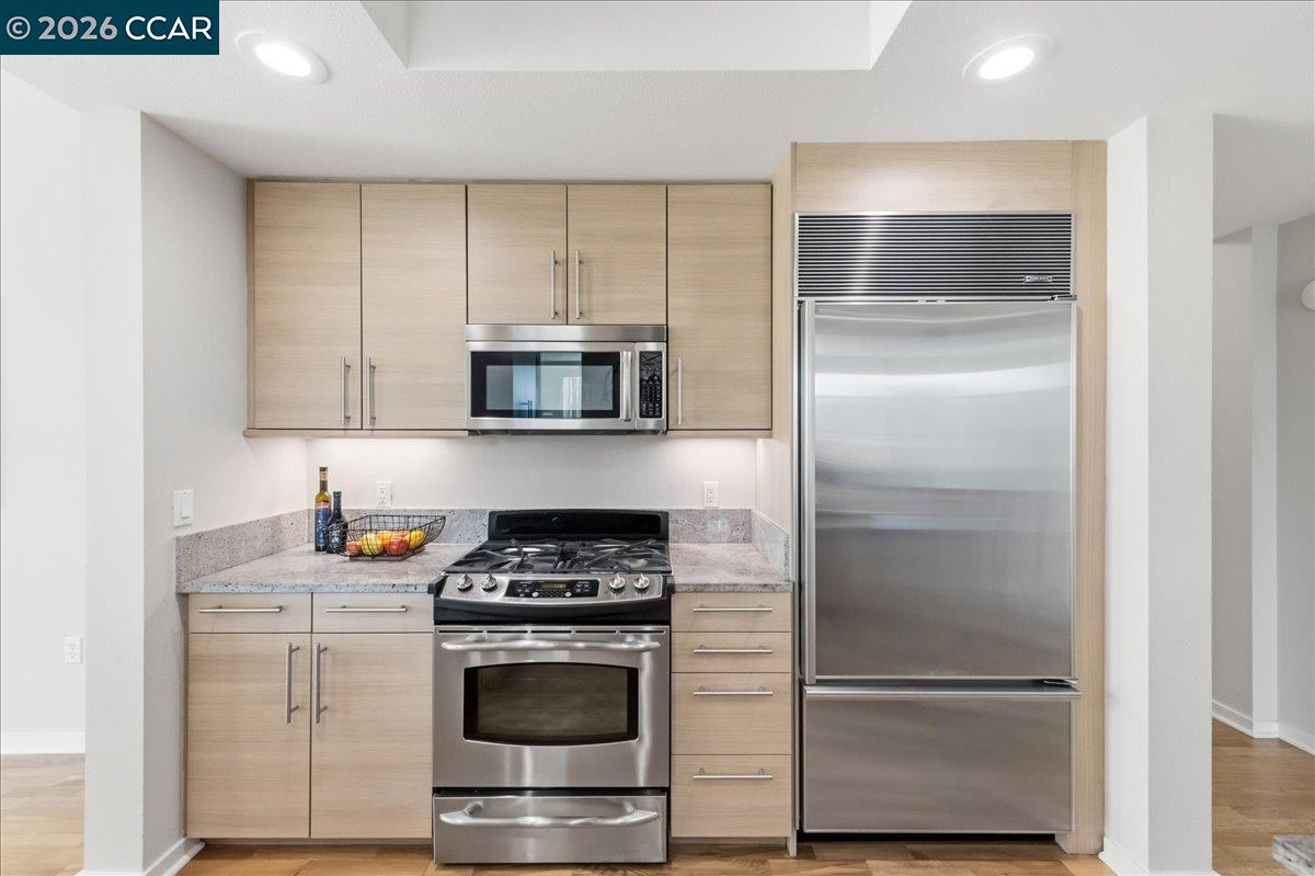 1655 N California Blvd # 330