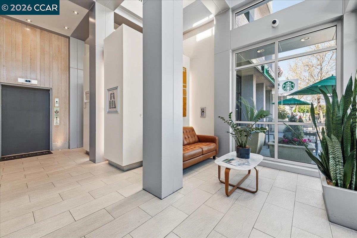 1655 N California Blvd # 330