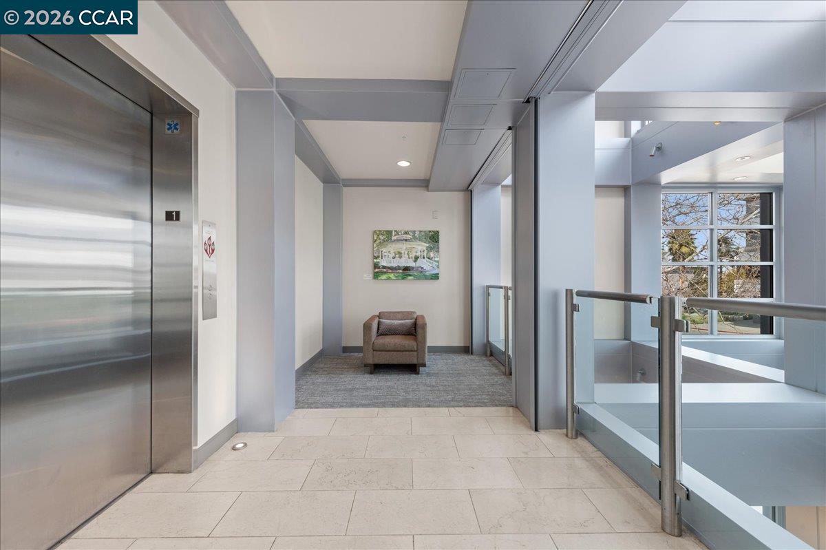 1655 N California Blvd # 330