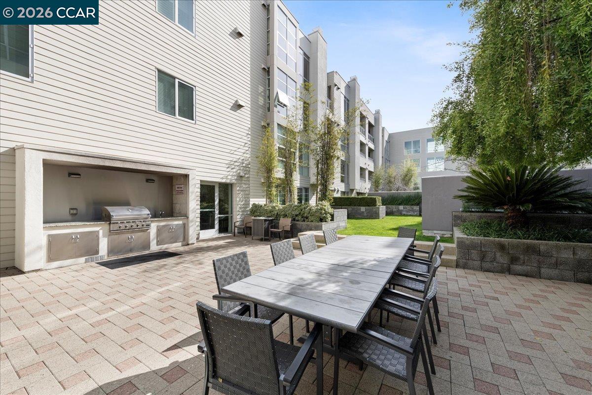 1655 N California Blvd # 330