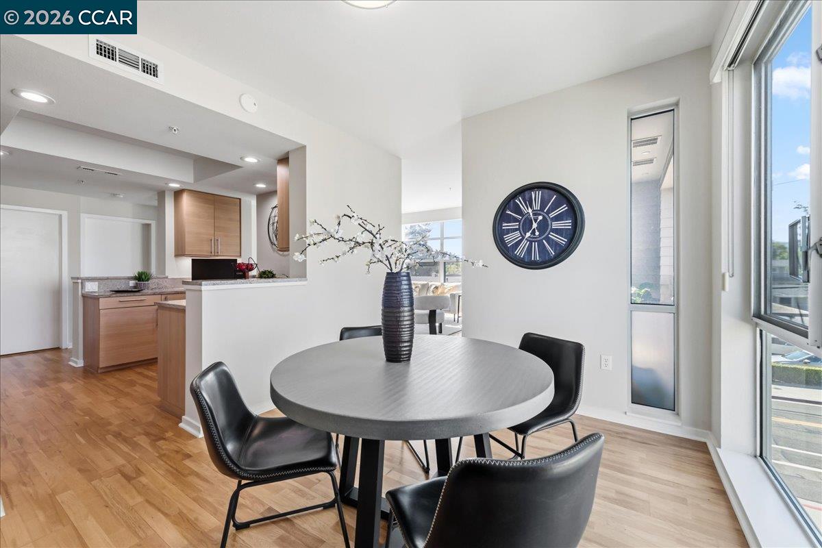 1655 N California Blvd # 330