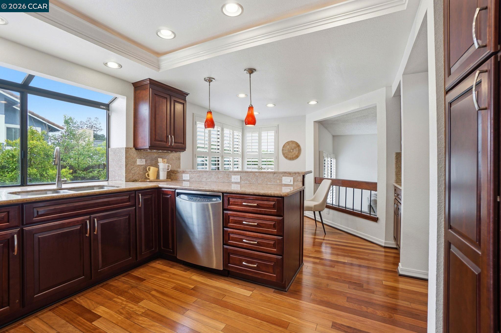 319 Oak Glen Ct