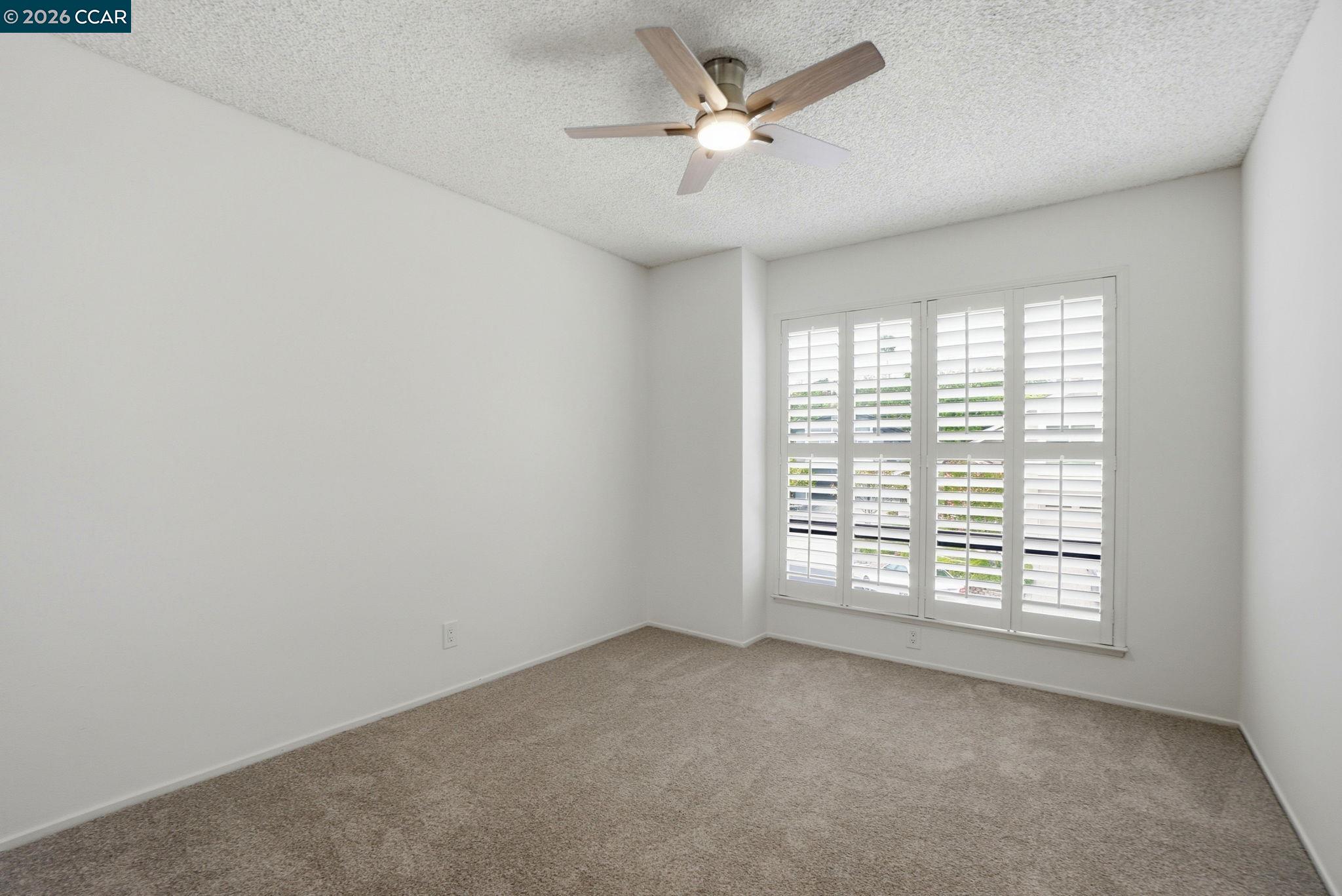 319 Oak Glen Ct
