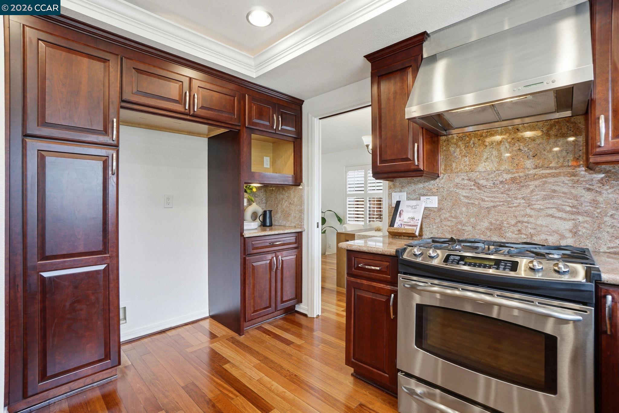 319 Oak Glen Ct