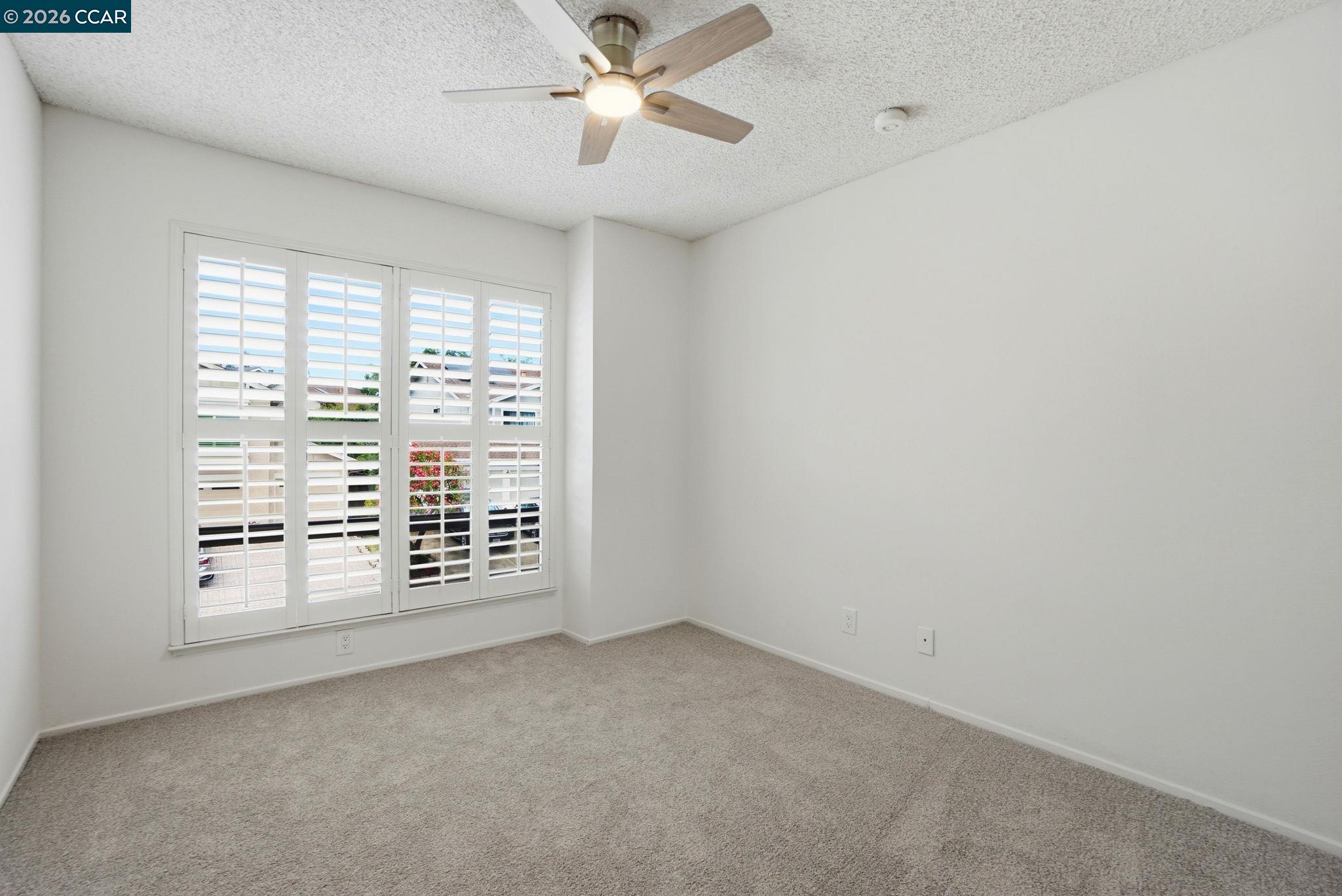 319 Oak Glen Ct