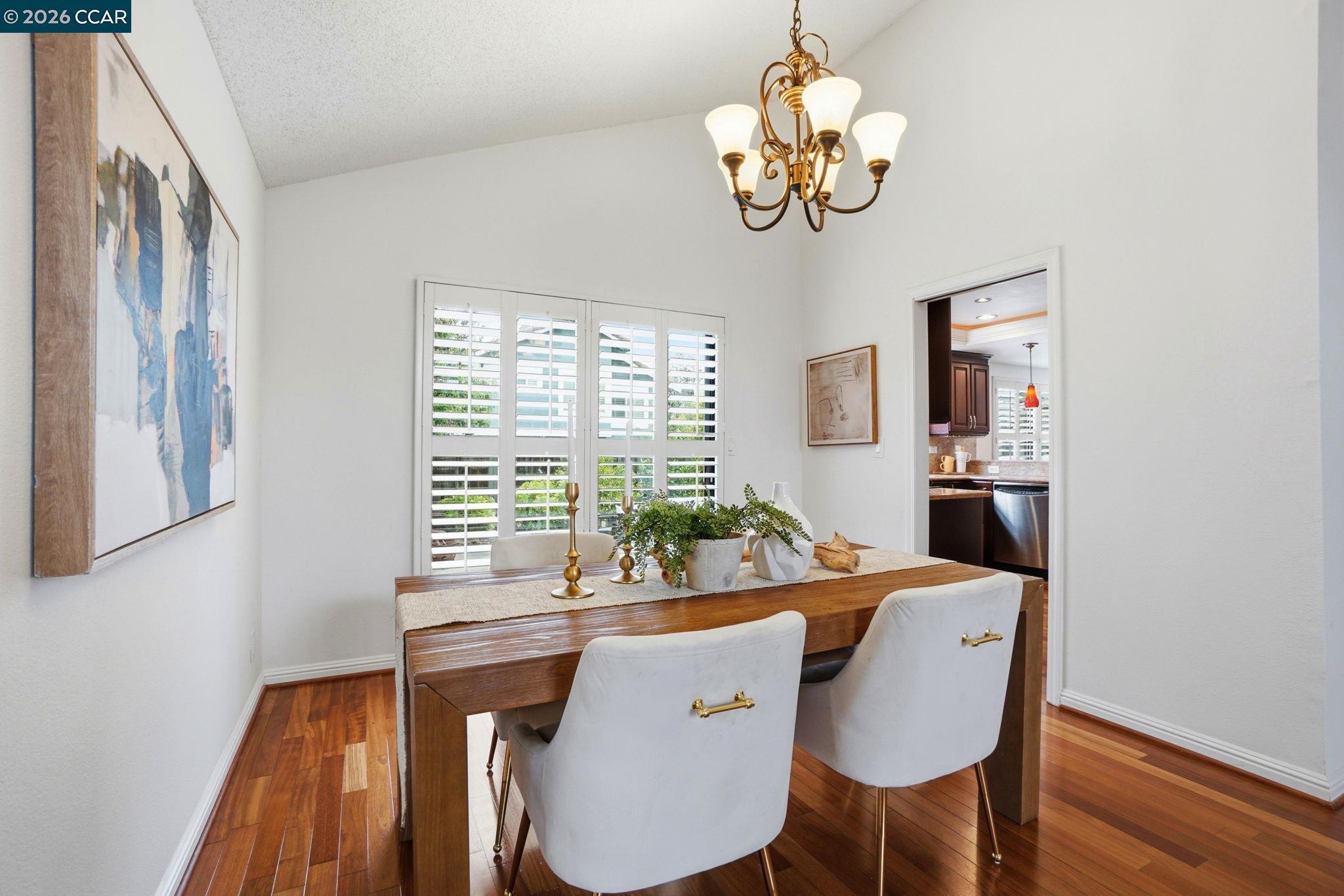 319 Oak Glen Ct