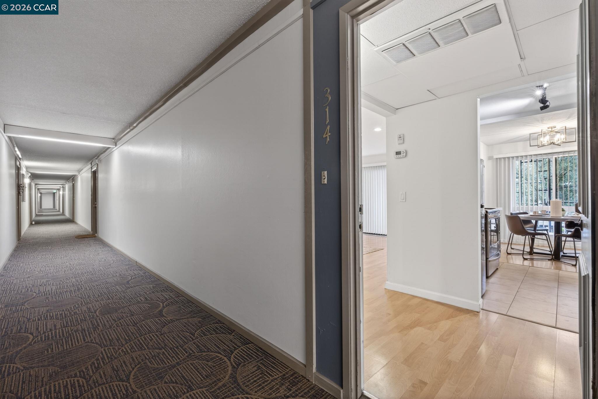 490 N Civic Dr # 314