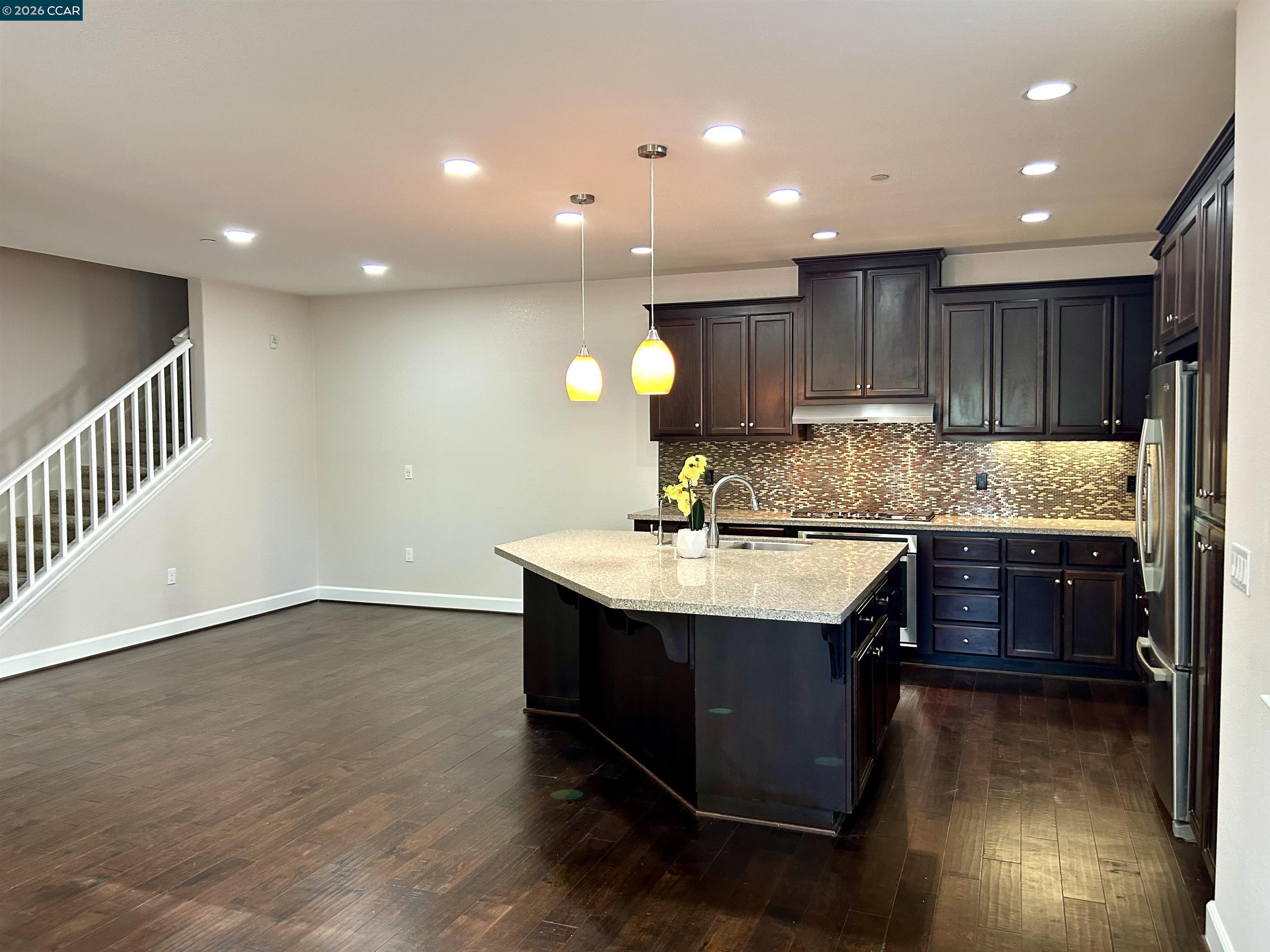 3373 Central Pkwy