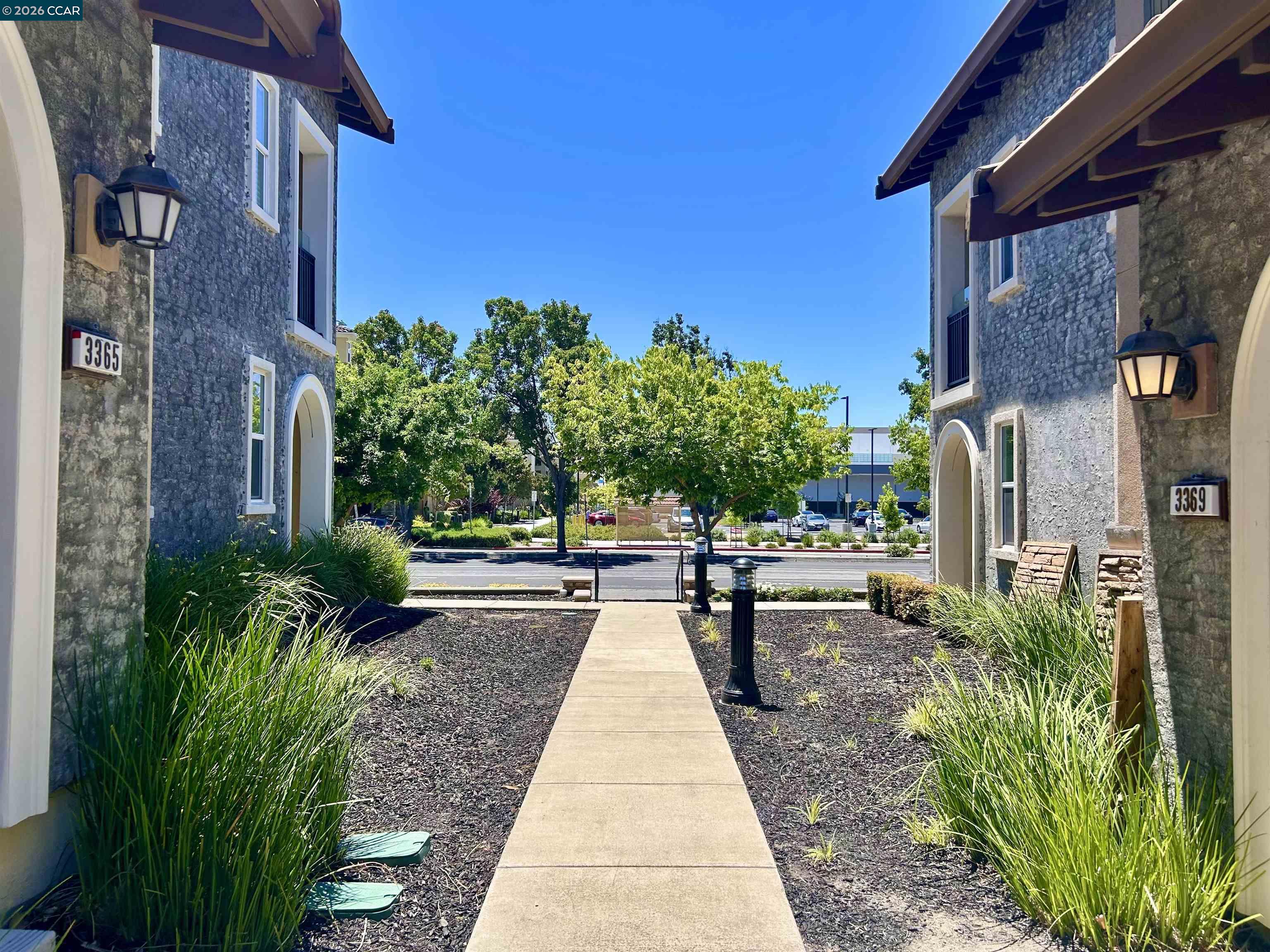 3373 Central Pkwy