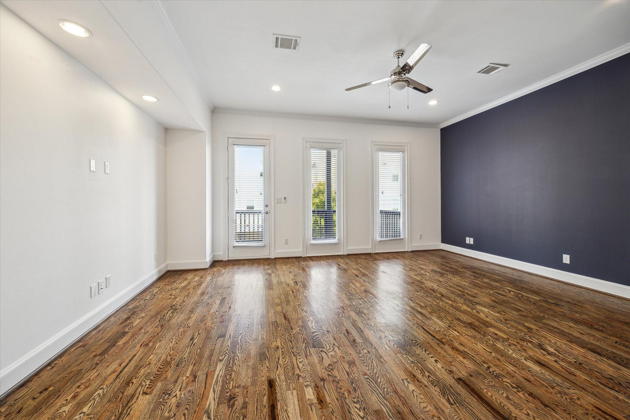 1214 W 16th Street