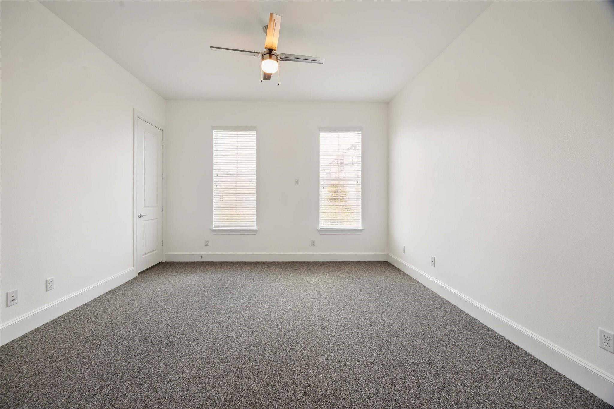 1214 W 16th Street