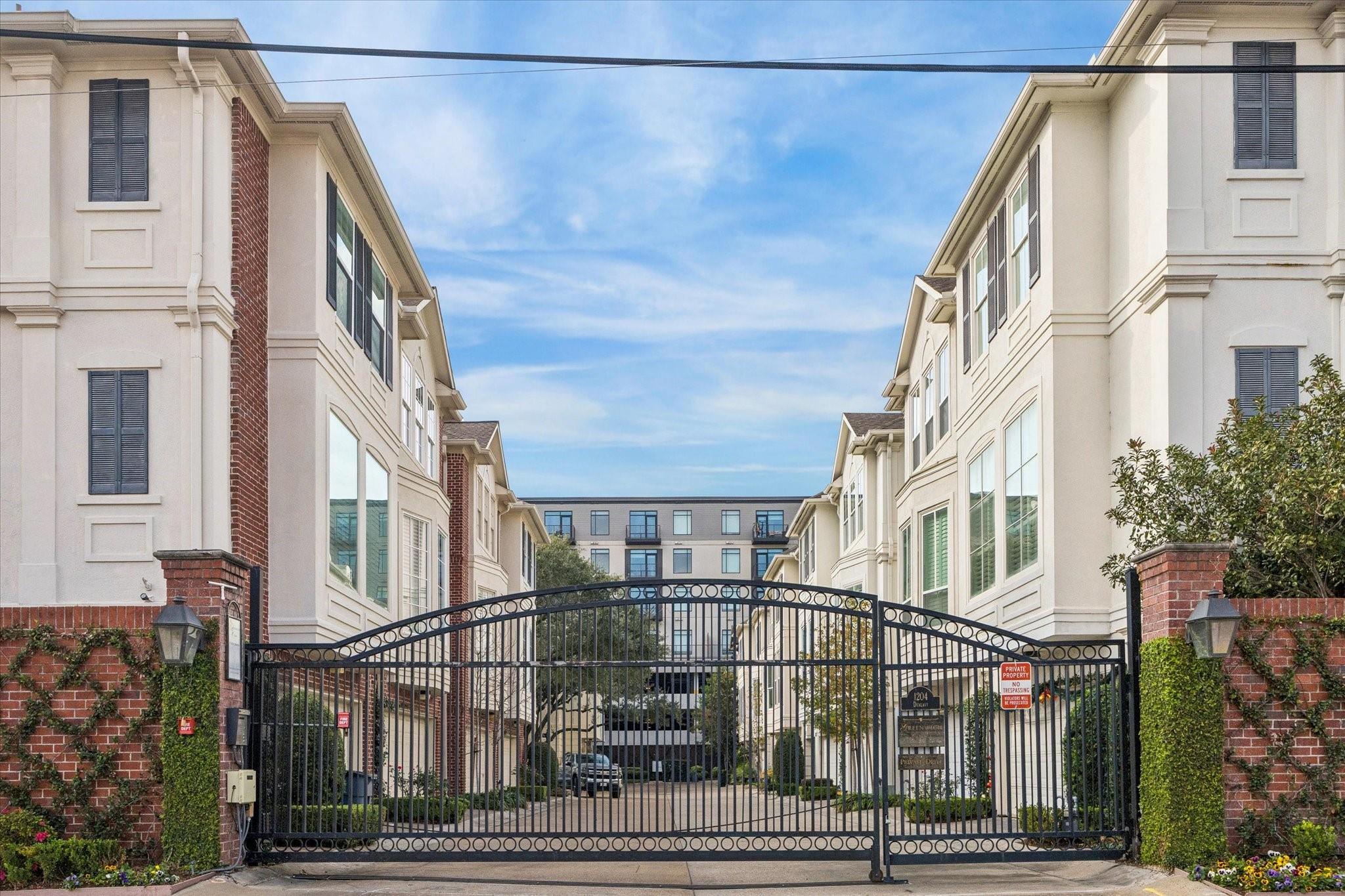 1914 Greenwich Place Drive