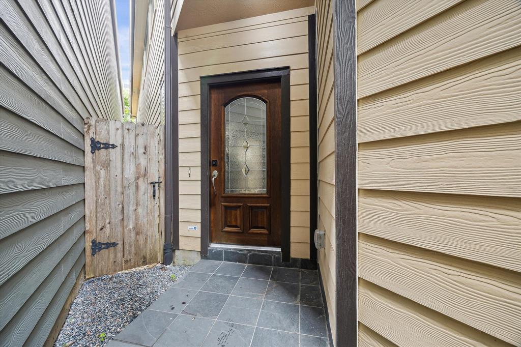 1117 Beall Landing Court
