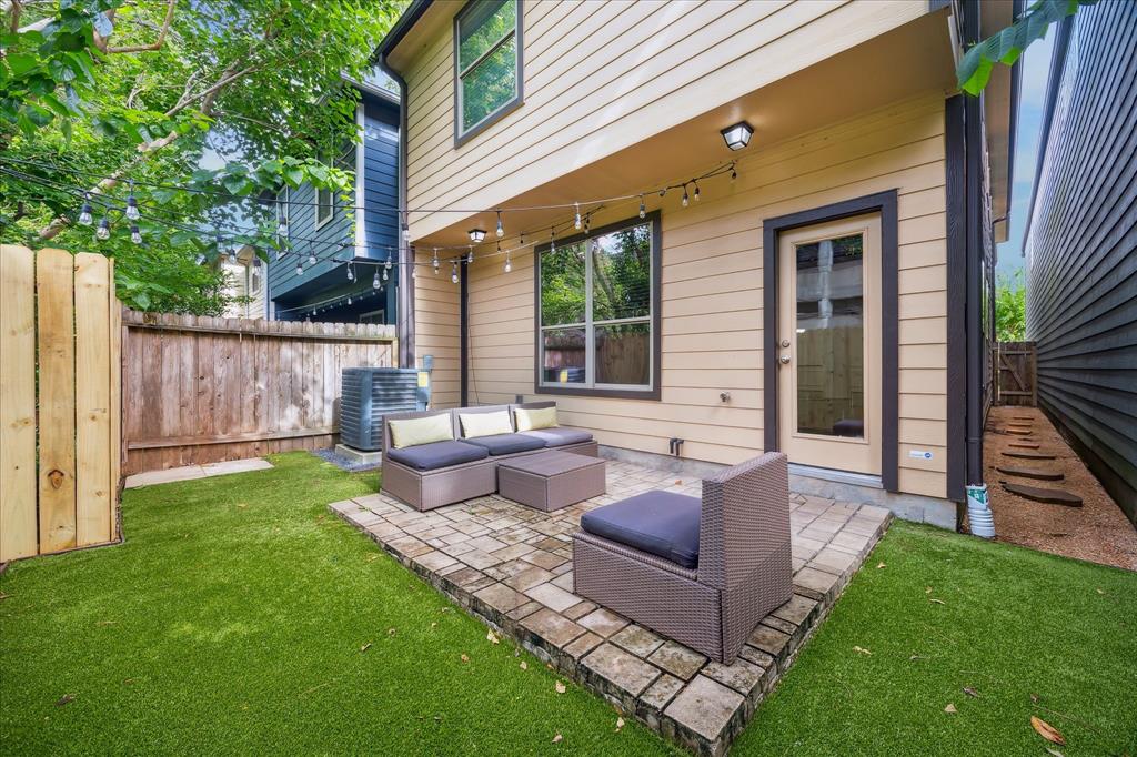 1117 Beall Landing Court