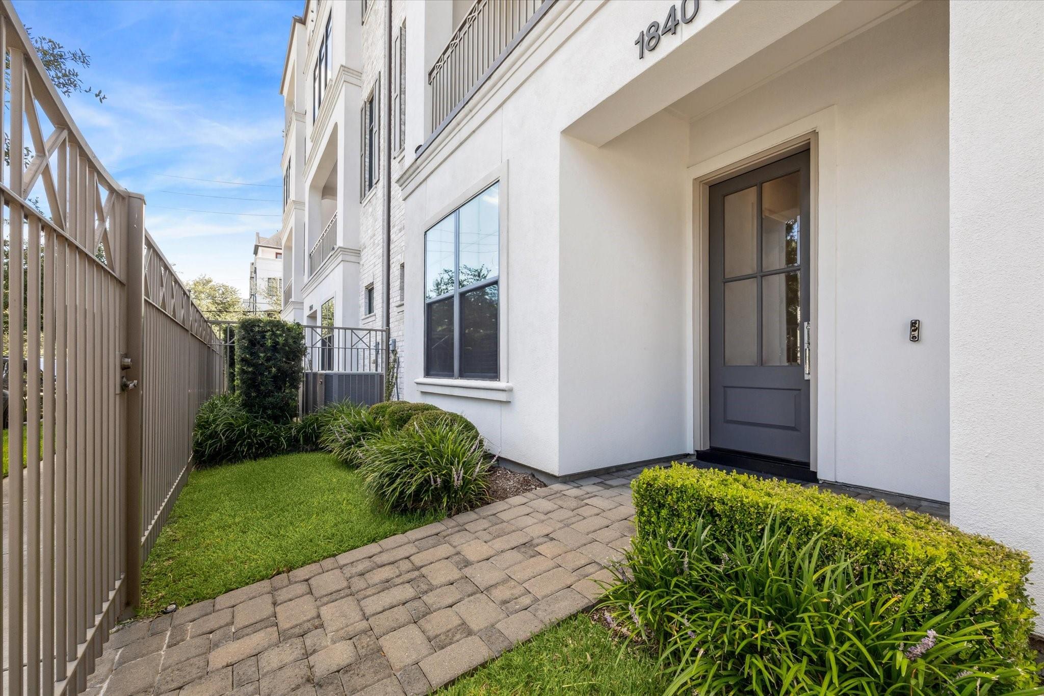 1840 Sul Ross Street # C