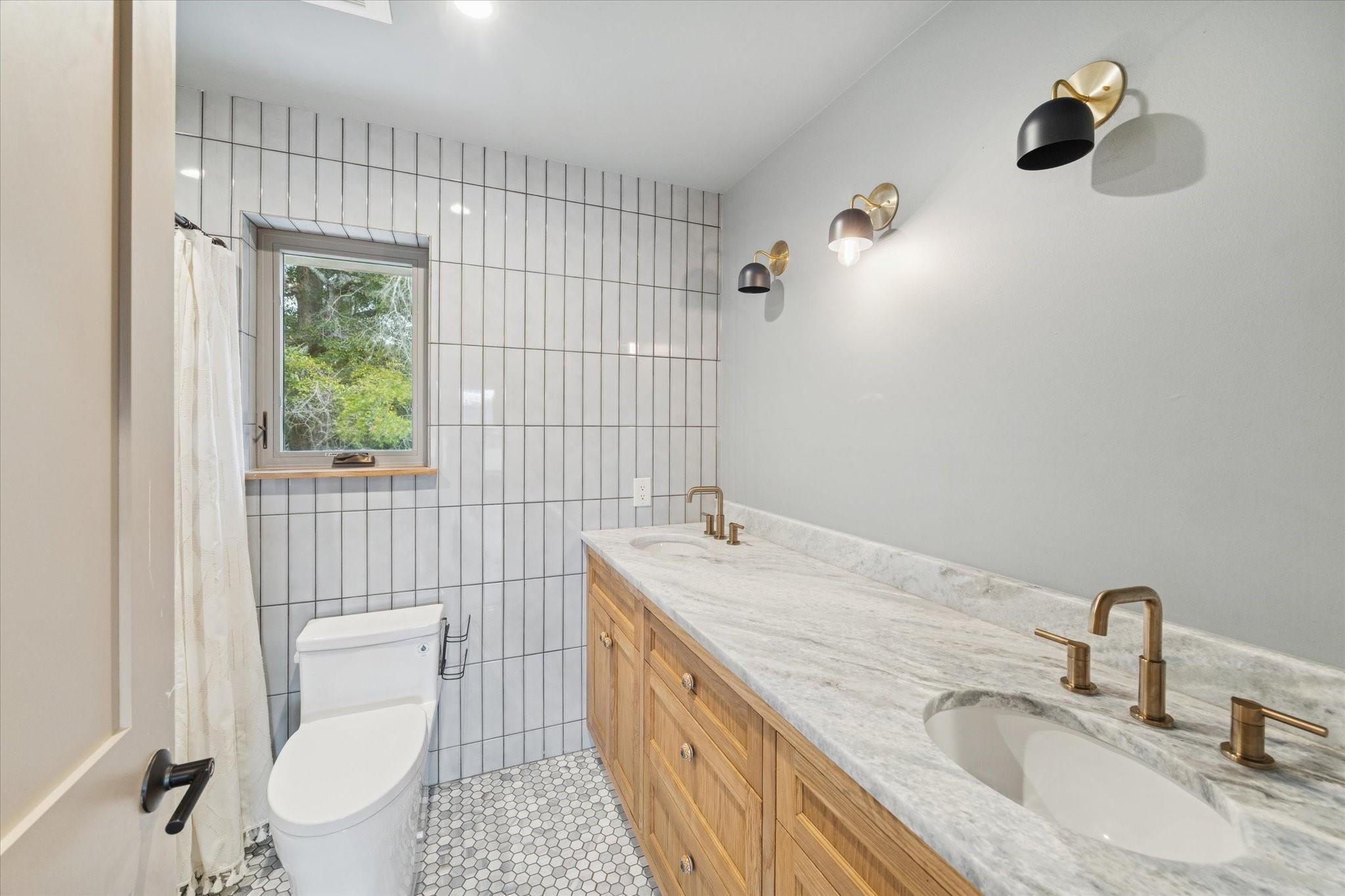 1799 Lilley Yeager Loop S