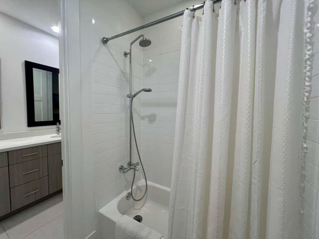 9811 Mocking Bird Hill Lane