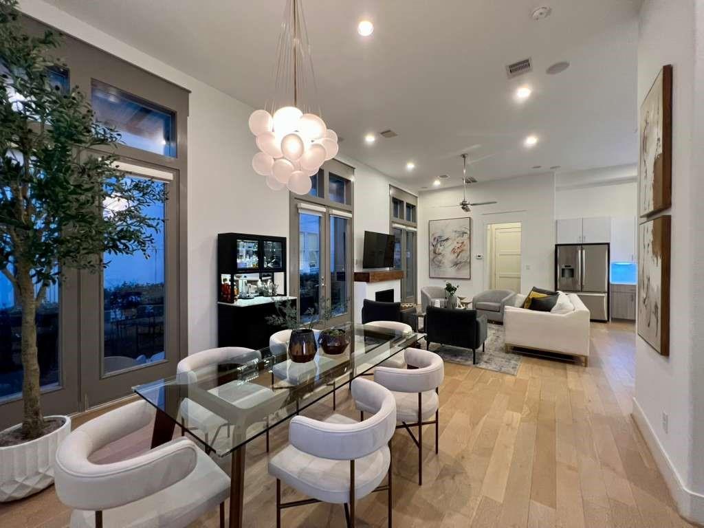 9811 Mocking Bird Hill Lane