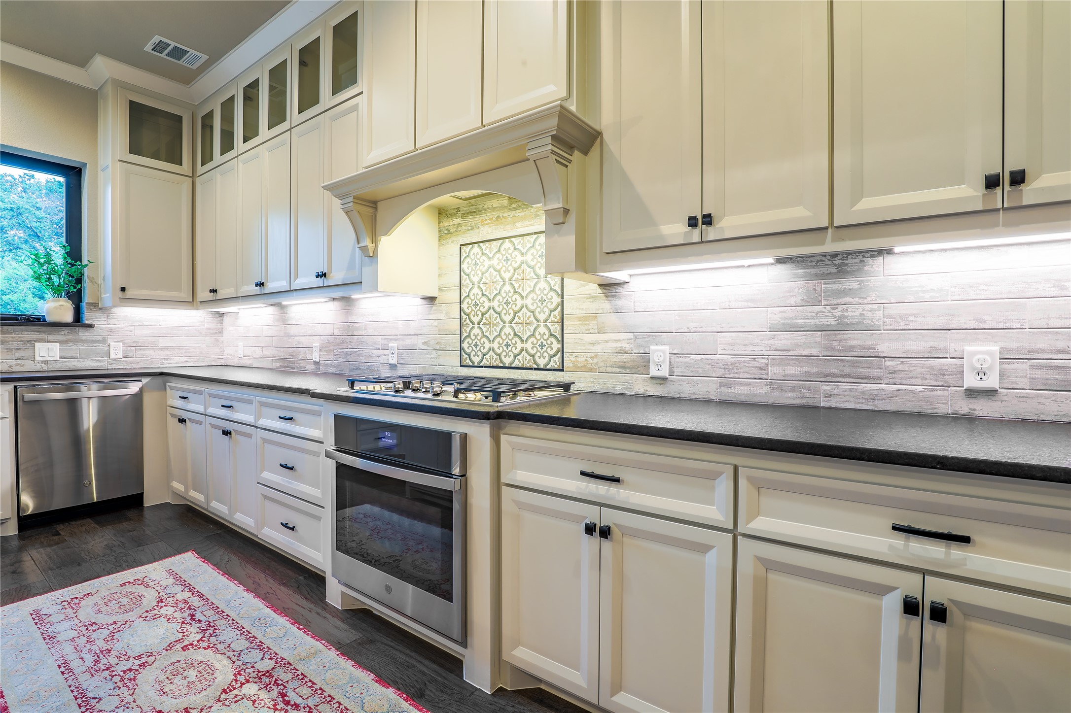 190 Cedar Mountain Drive