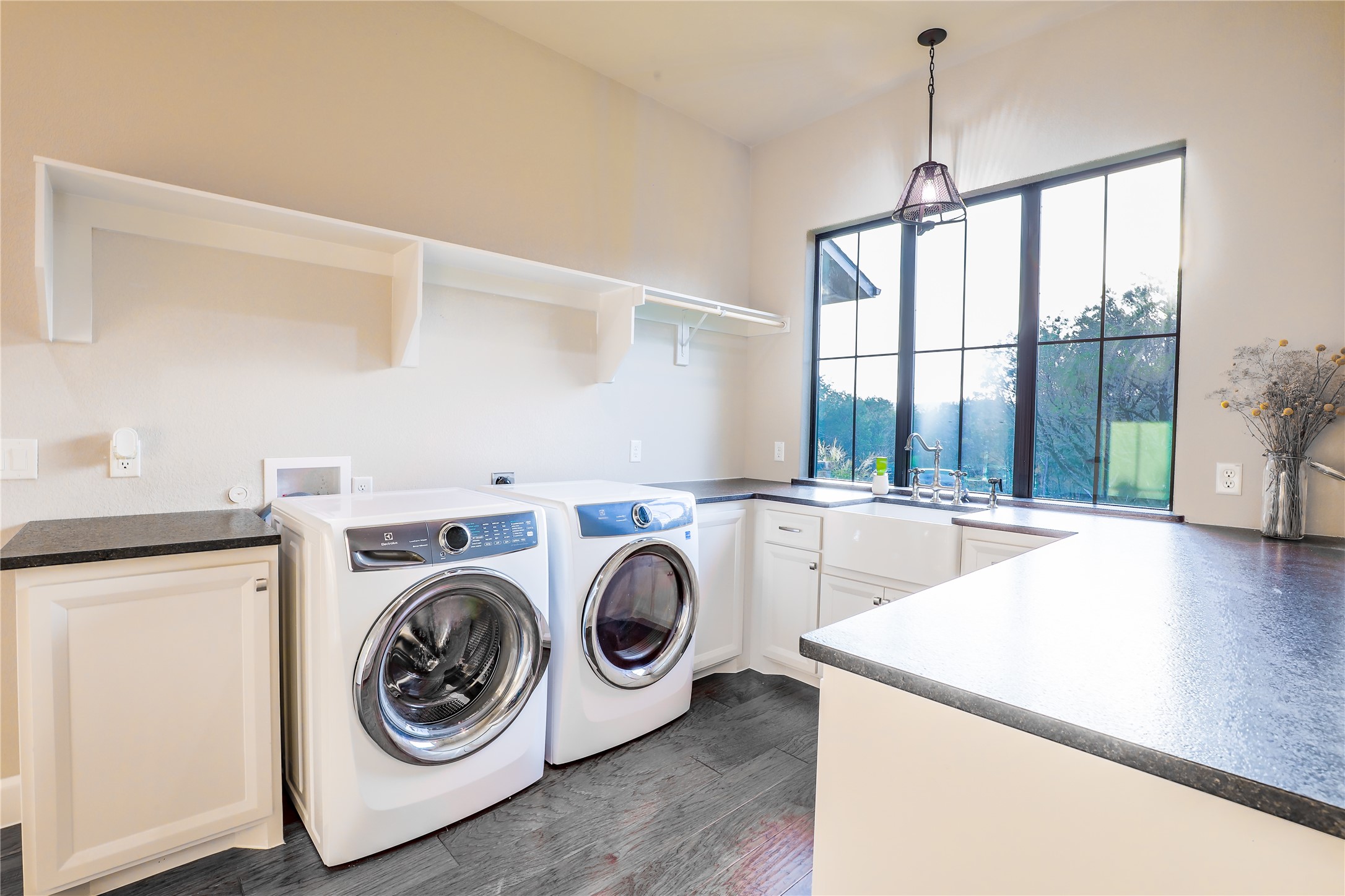 190 Cedar Mountain Drive