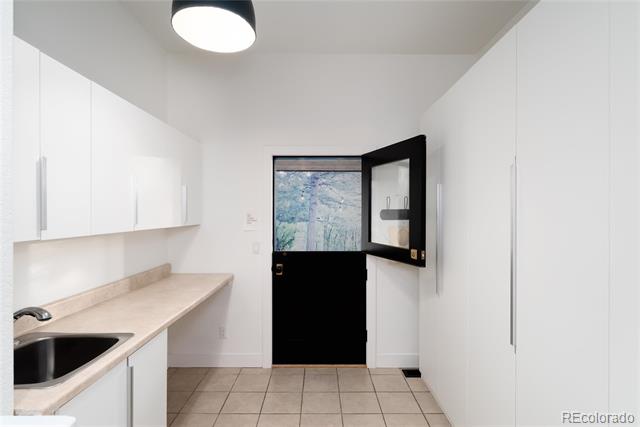 3823 Castle Butte