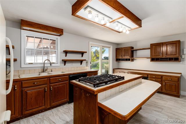 7811 Village Road