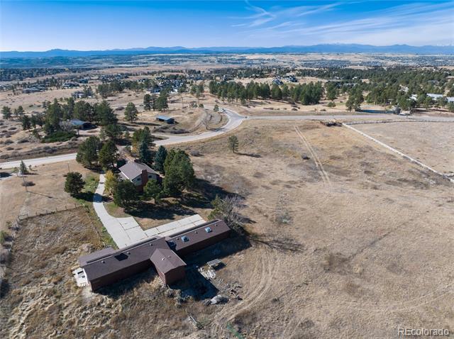 7811 Village Road