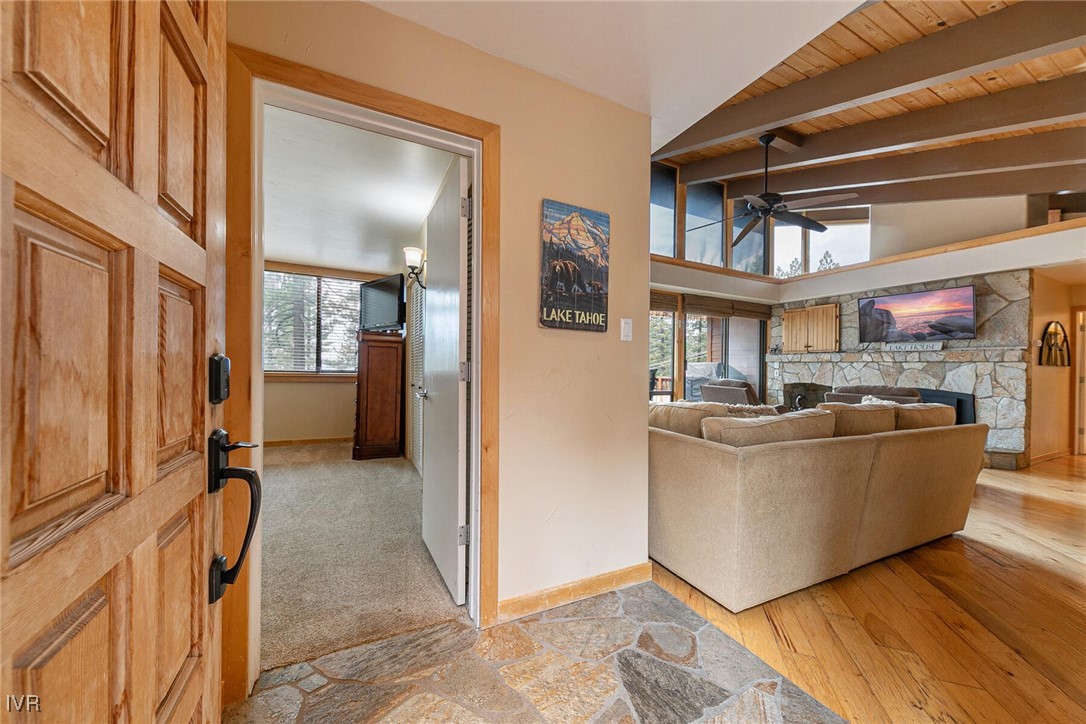 725 Fairview Boulevard 11