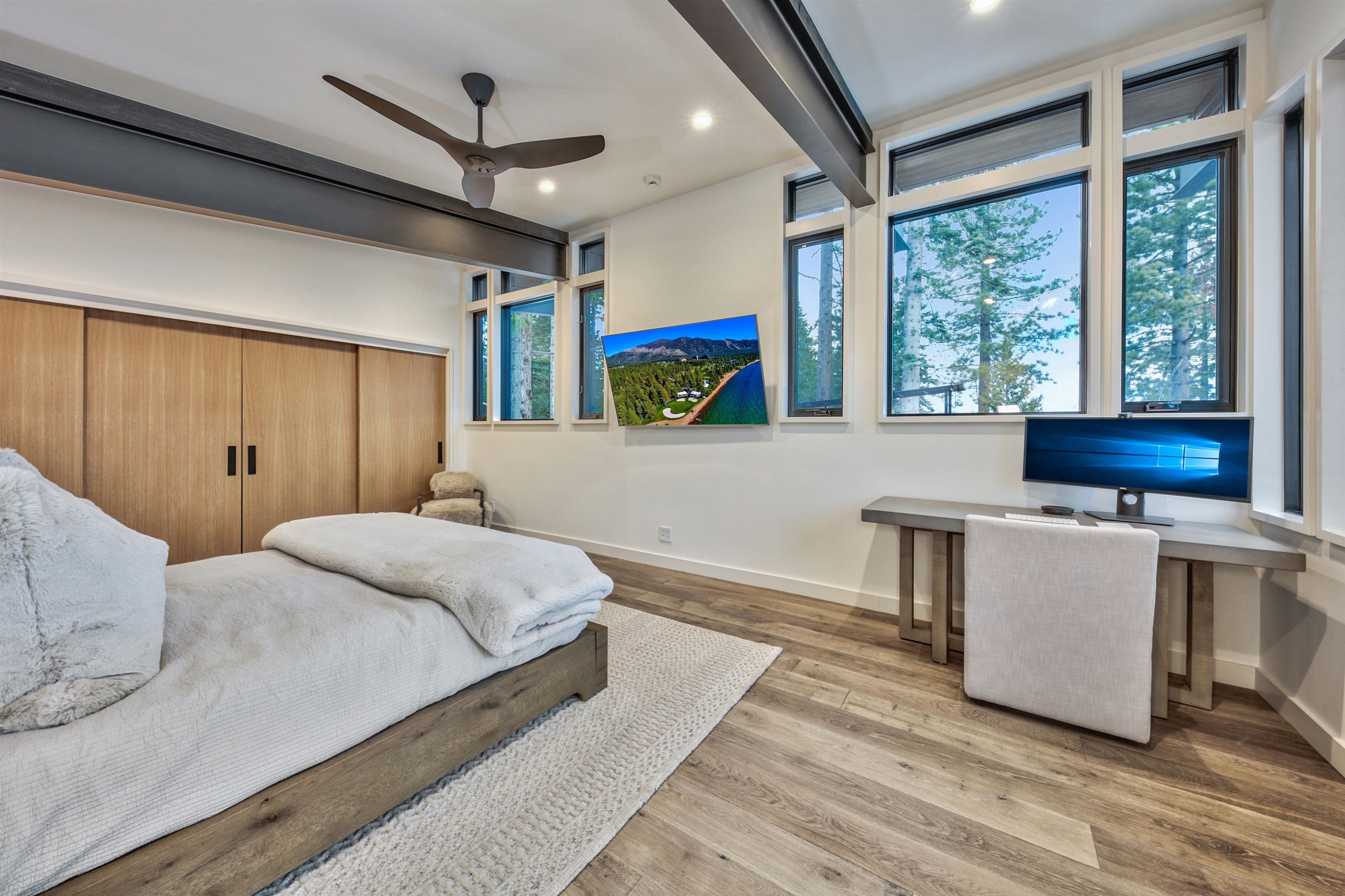 110 Old Cedars Place