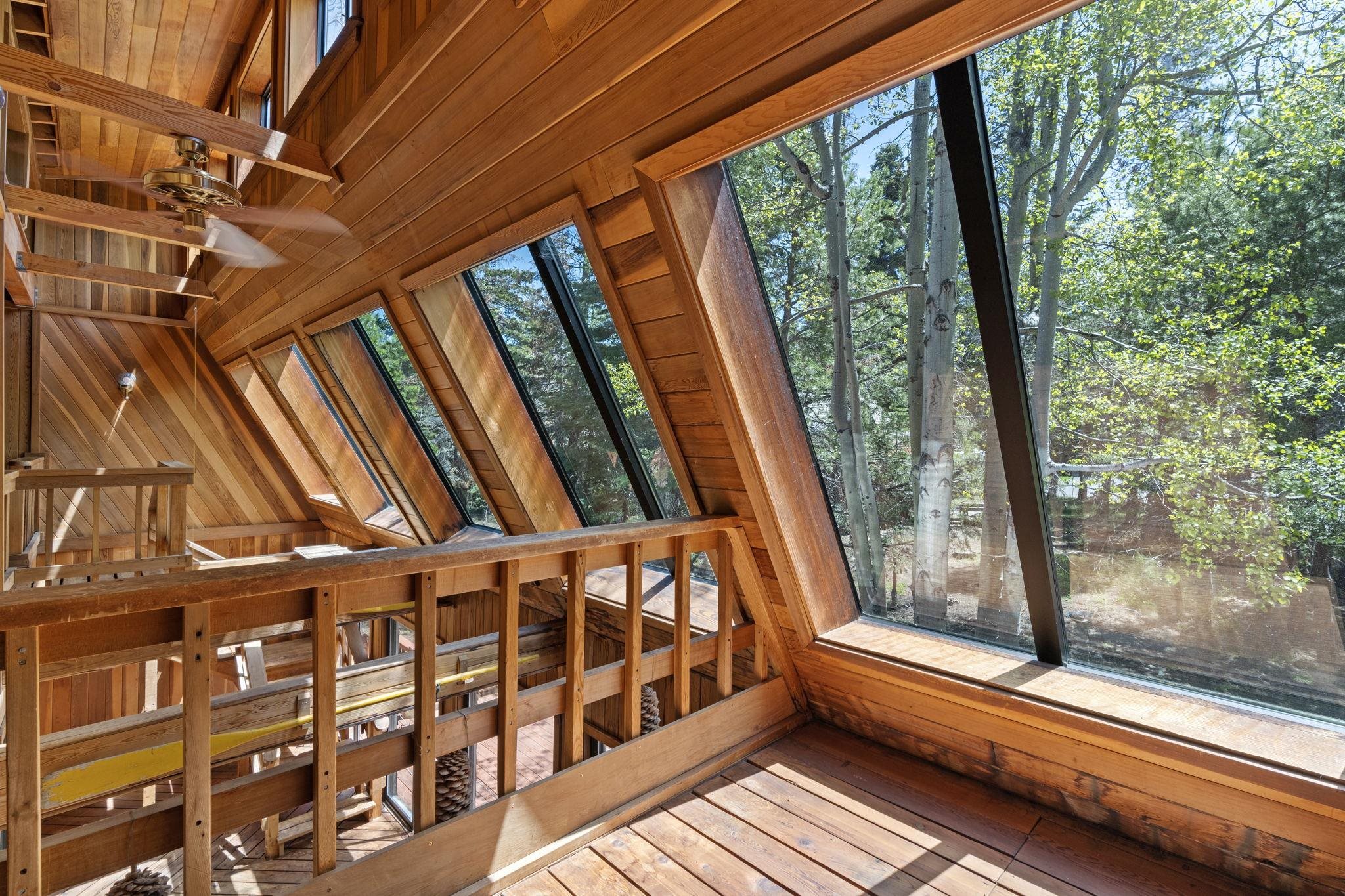 7065 Bellevue Avenue