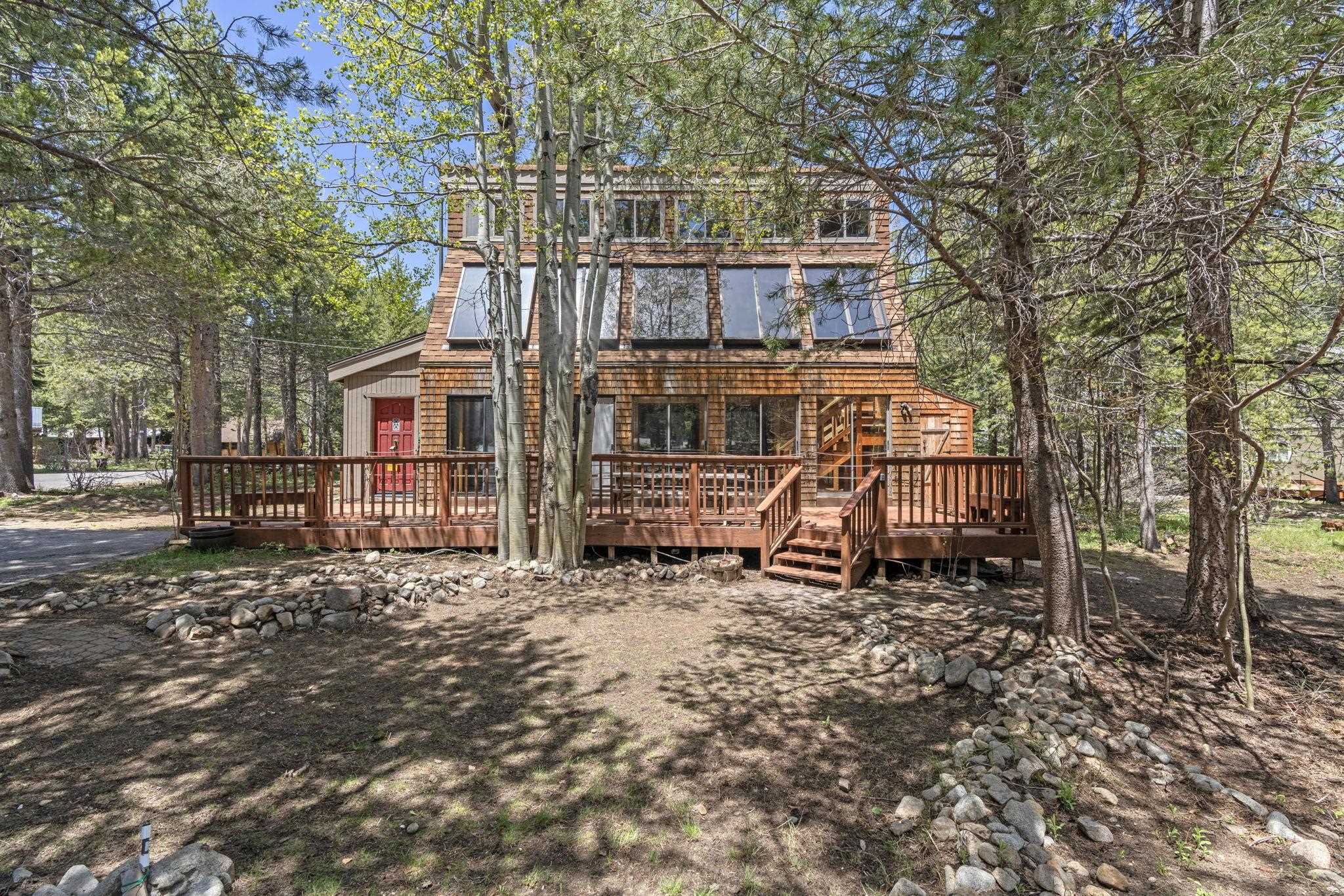 7065 Bellevue Avenue