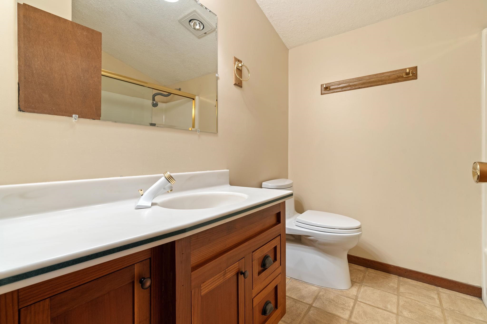 7065 Bellevue Avenue