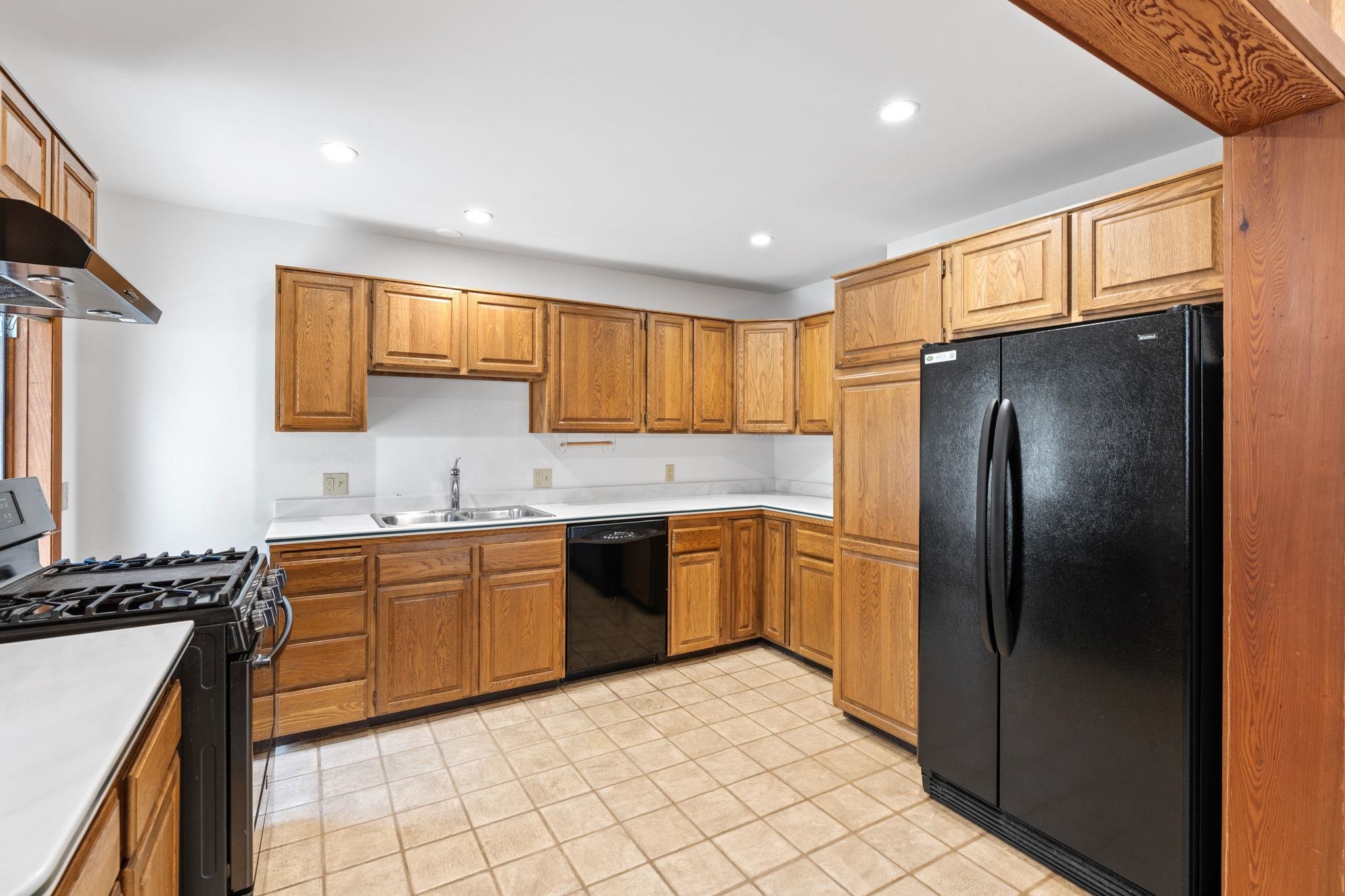 7065 Bellevue Avenue