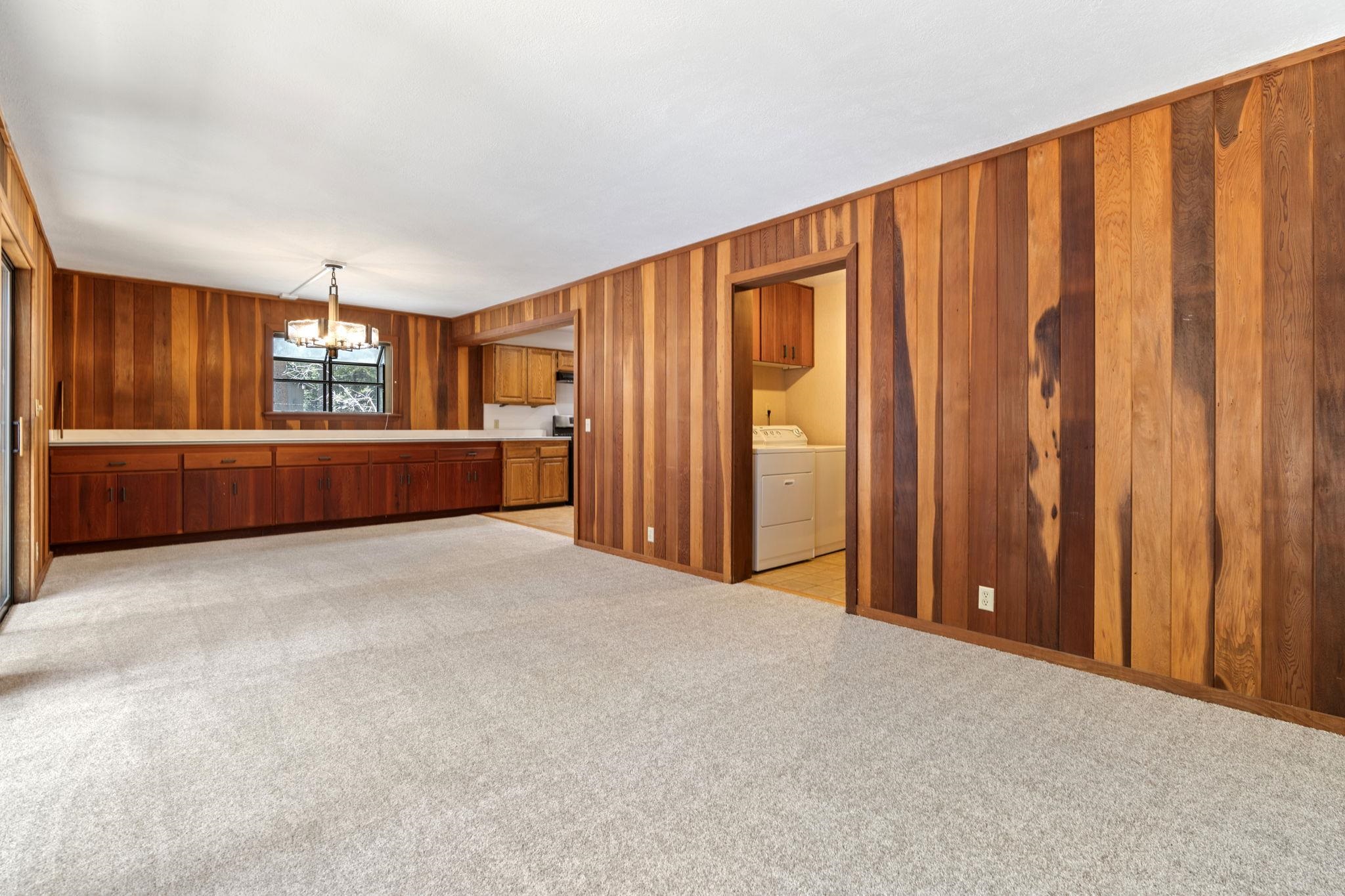 7065 Bellevue Avenue