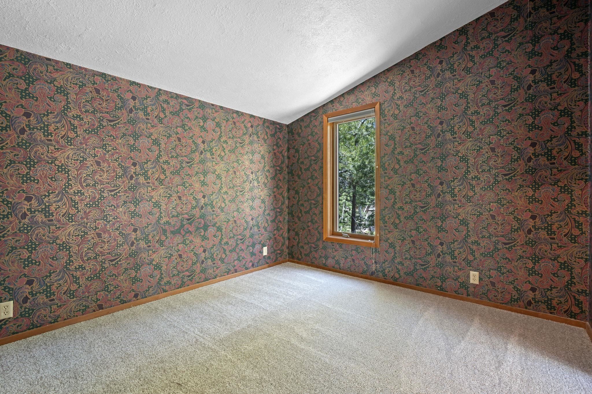 7065 Bellevue Avenue