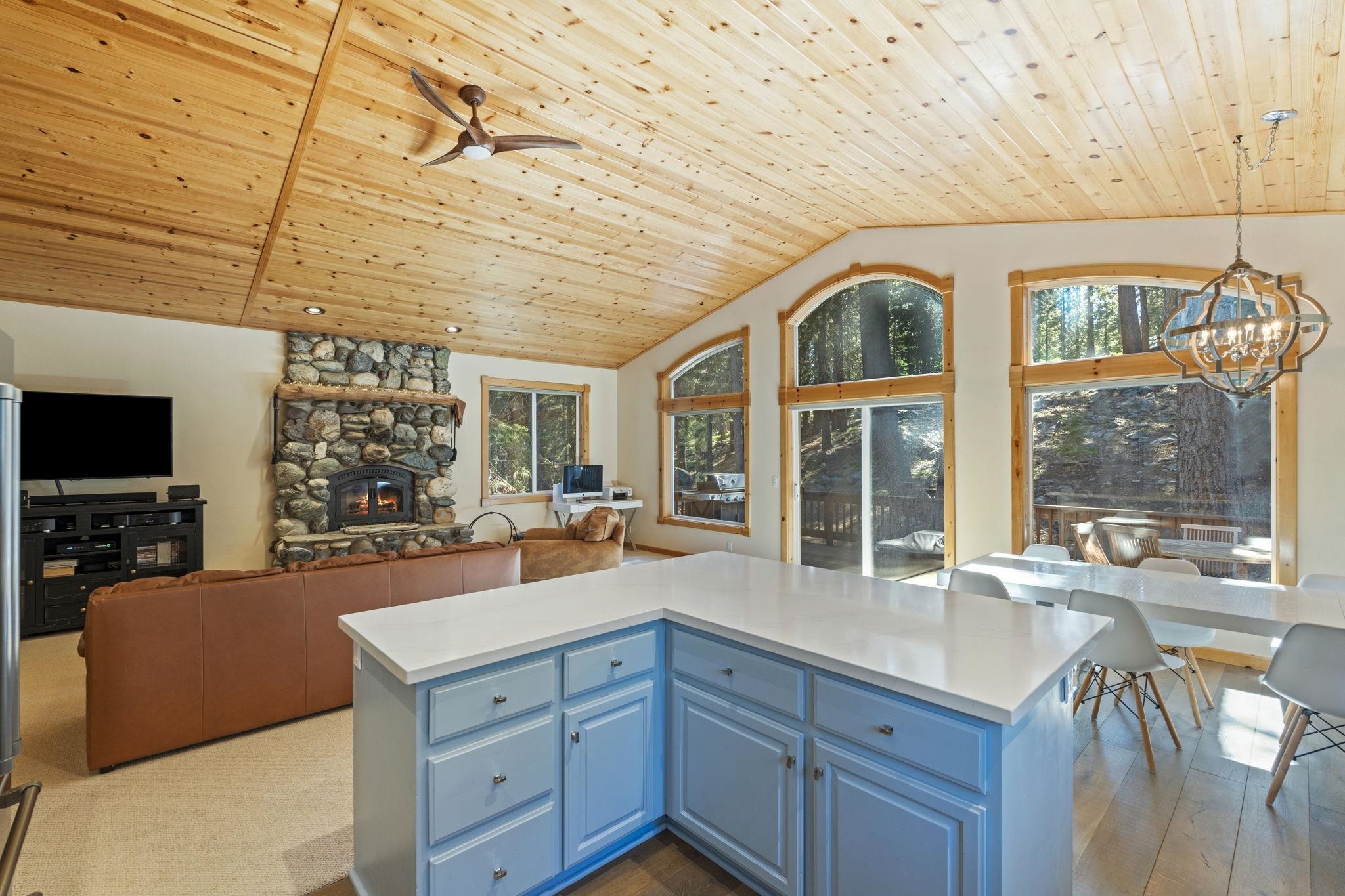 11852 Brookstone Drive