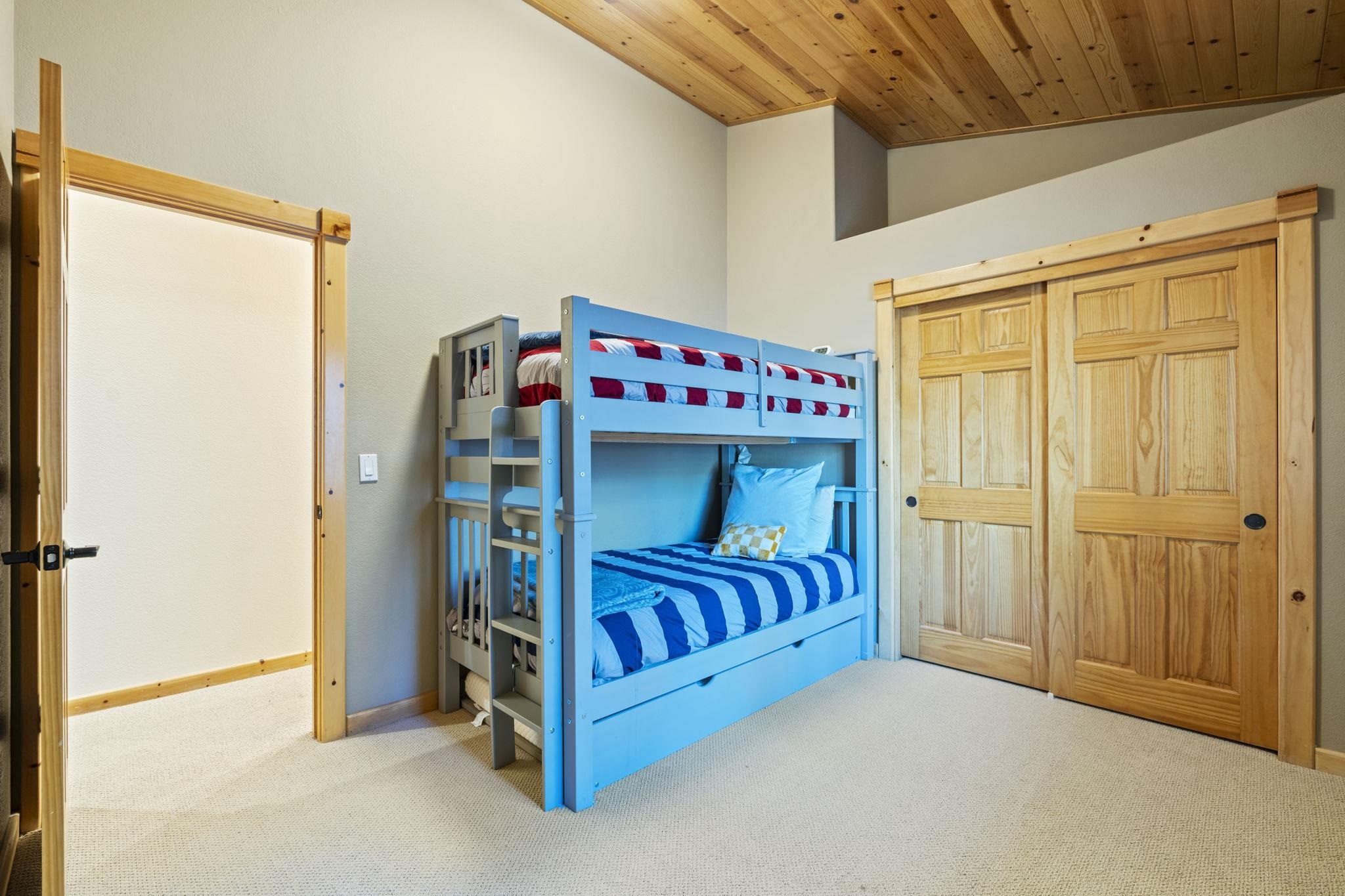 11852 Brookstone Drive