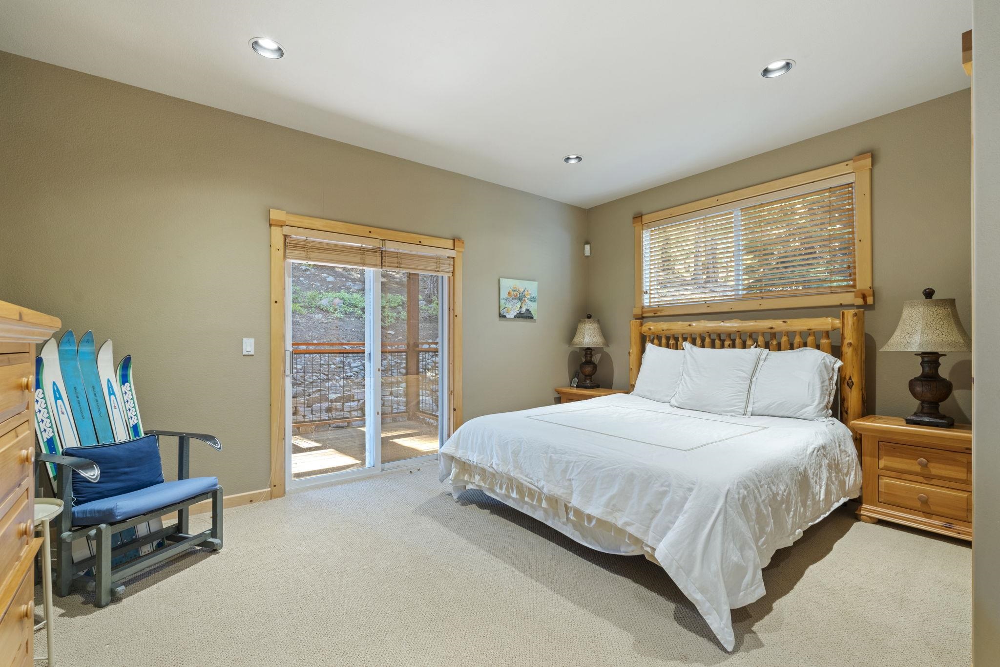 11852 Brookstone Drive