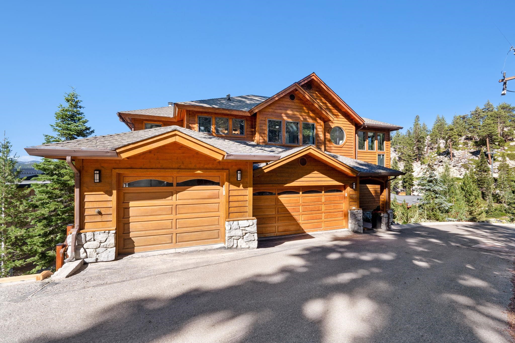 1625 Black Bear Trail