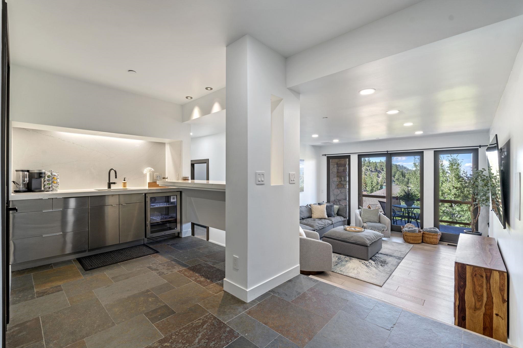 1625 Black Bear Trail