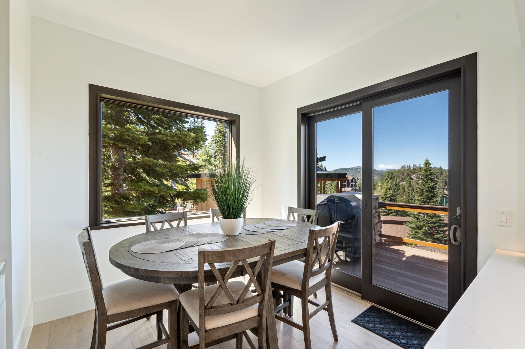 1625 Black Bear Trail