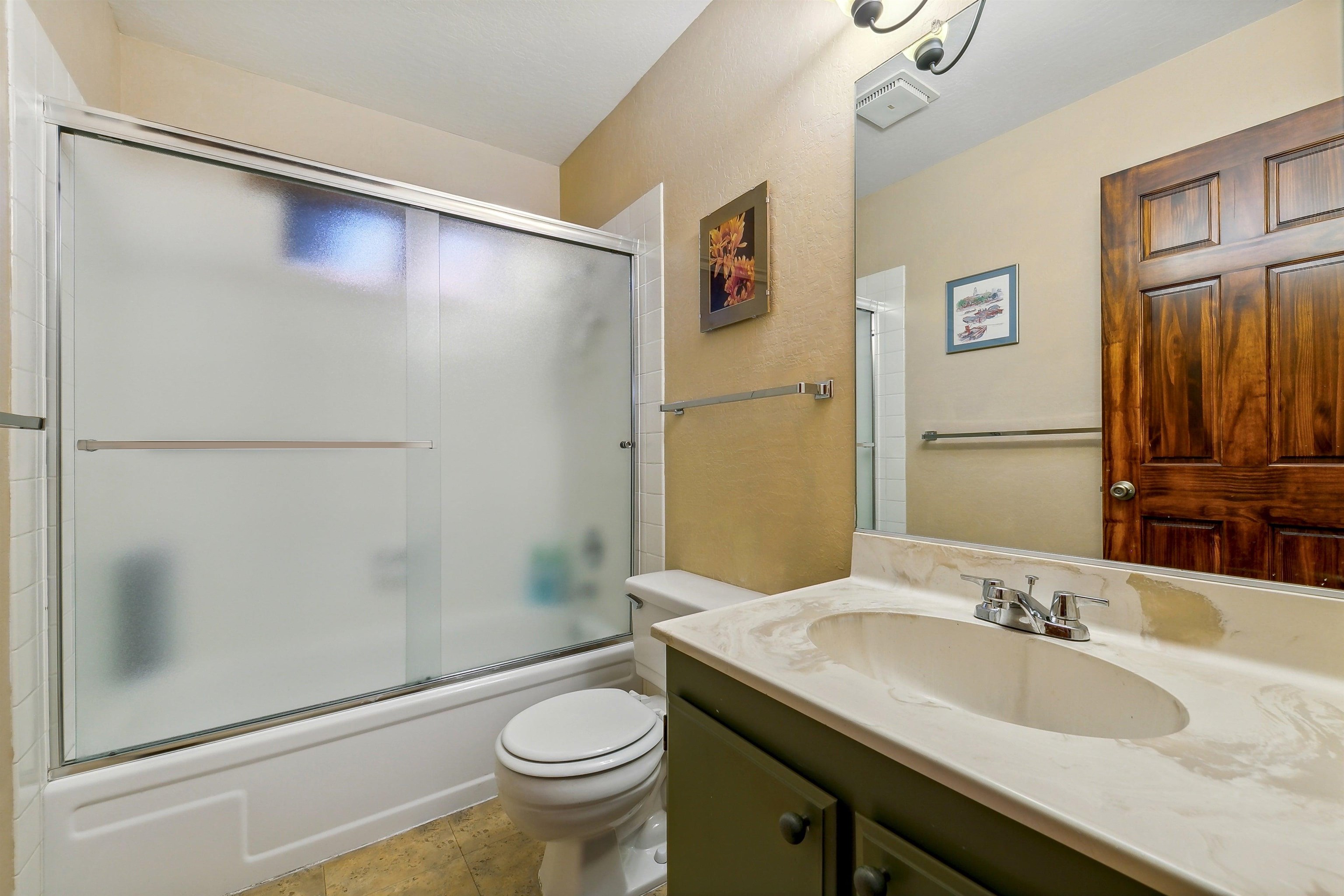 169 Roundridge Road