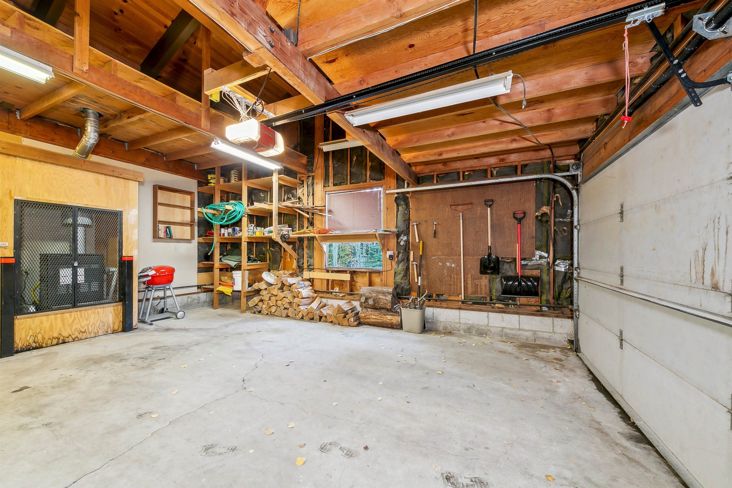 169 Roundridge Road