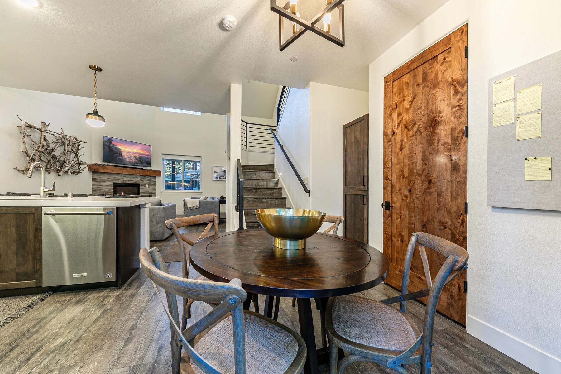 7699 North Lake Boulevard Unit: 3