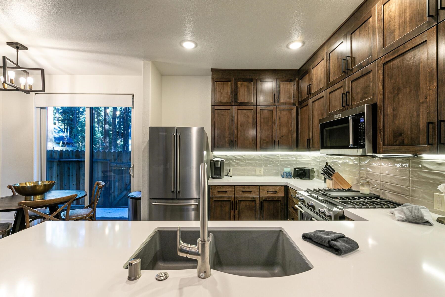 7699 North Lake Boulevard Unit: 3