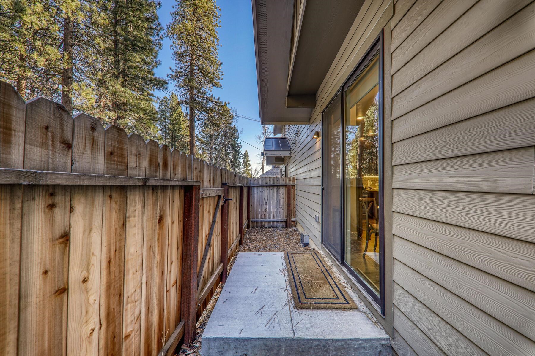 7699 North Lake Boulevard Unit: 3