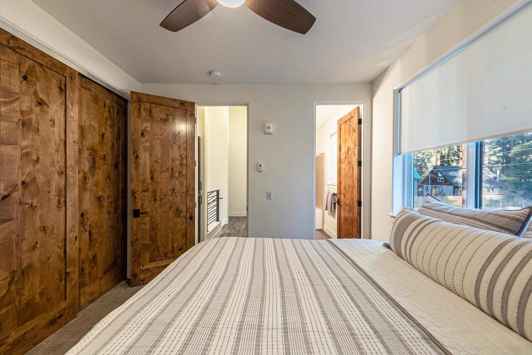 7699 North Lake Boulevard Unit: 3