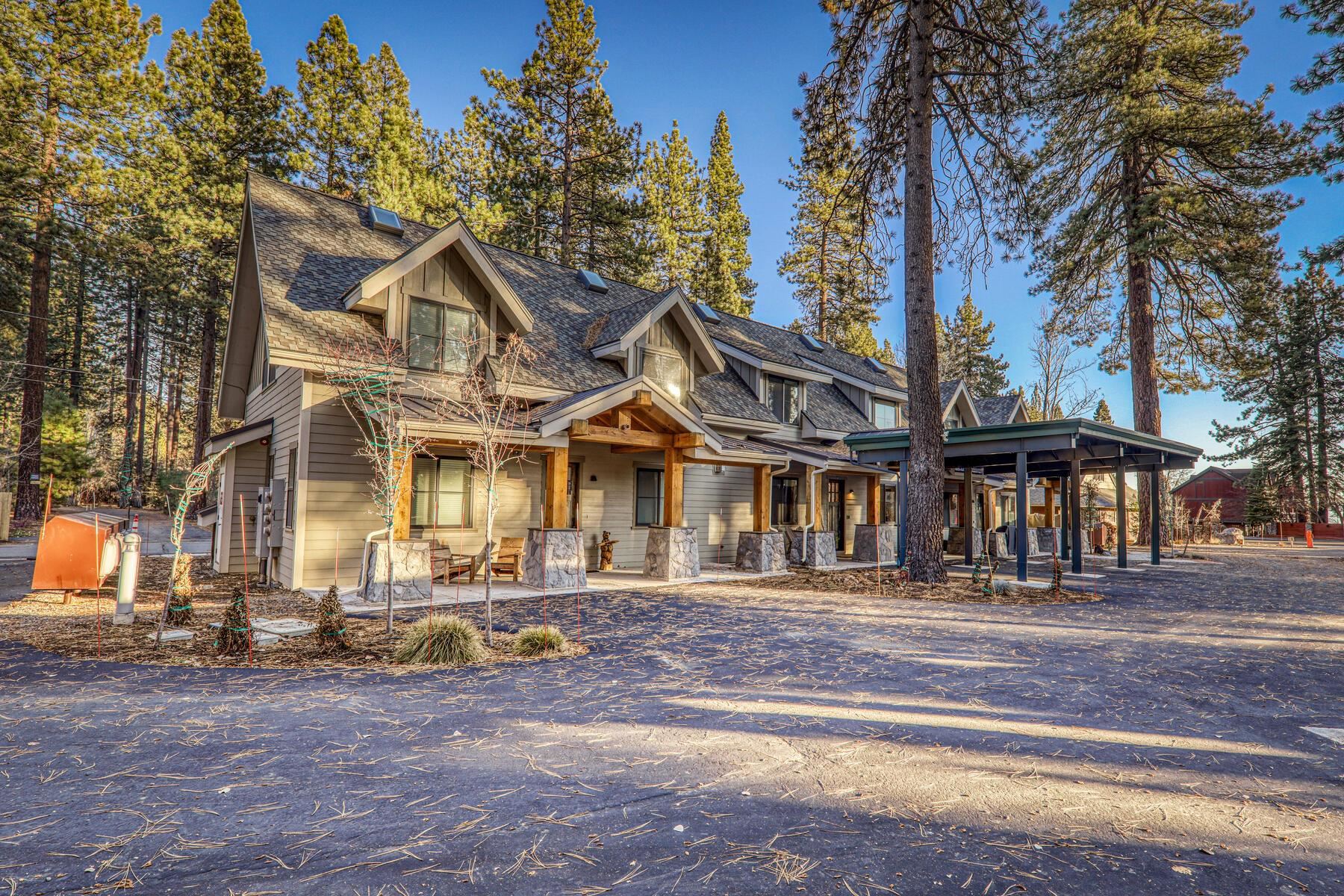 7699 North Lake Boulevard Unit: 3