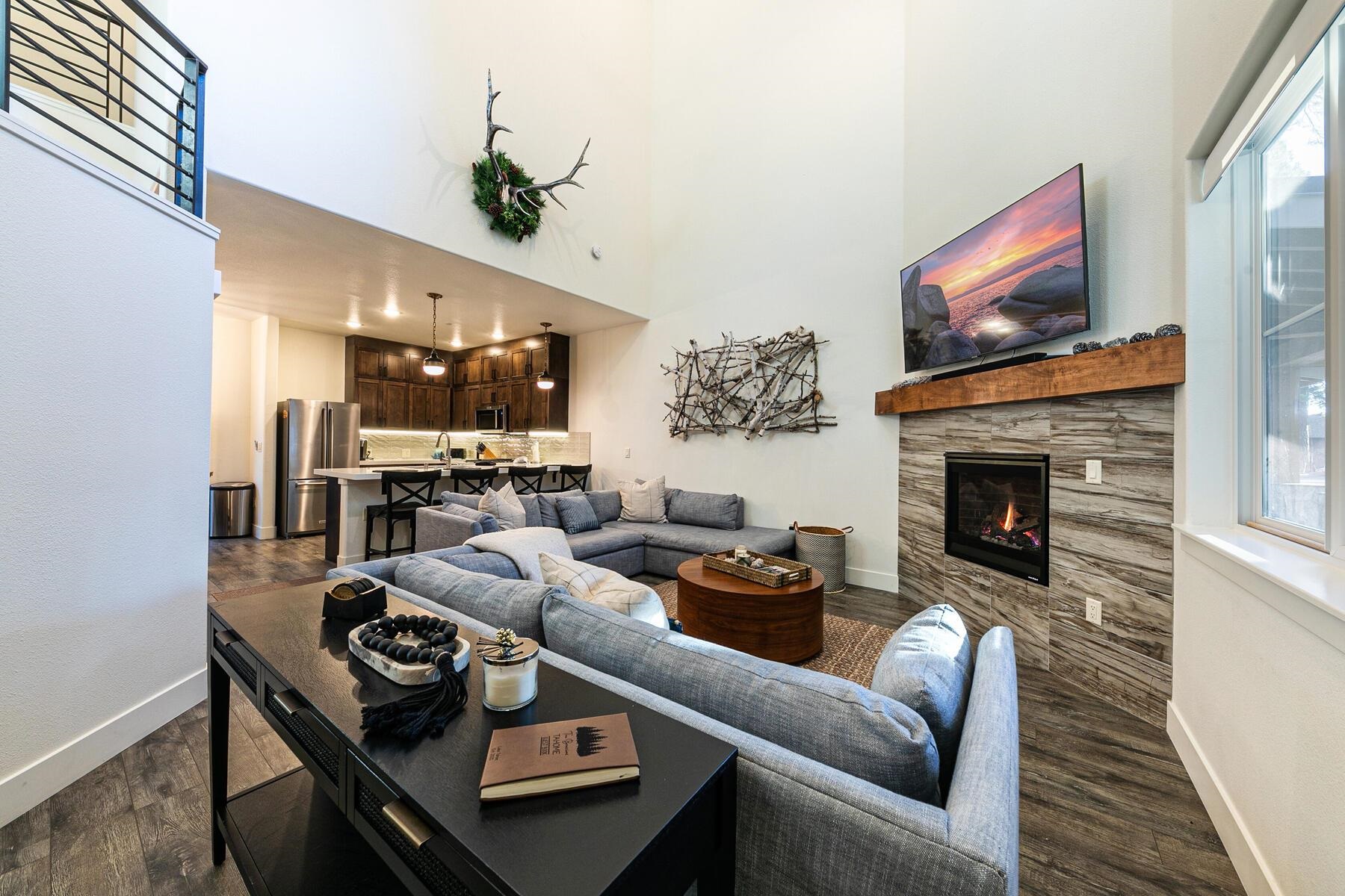 7699 North Lake Boulevard Unit: 3