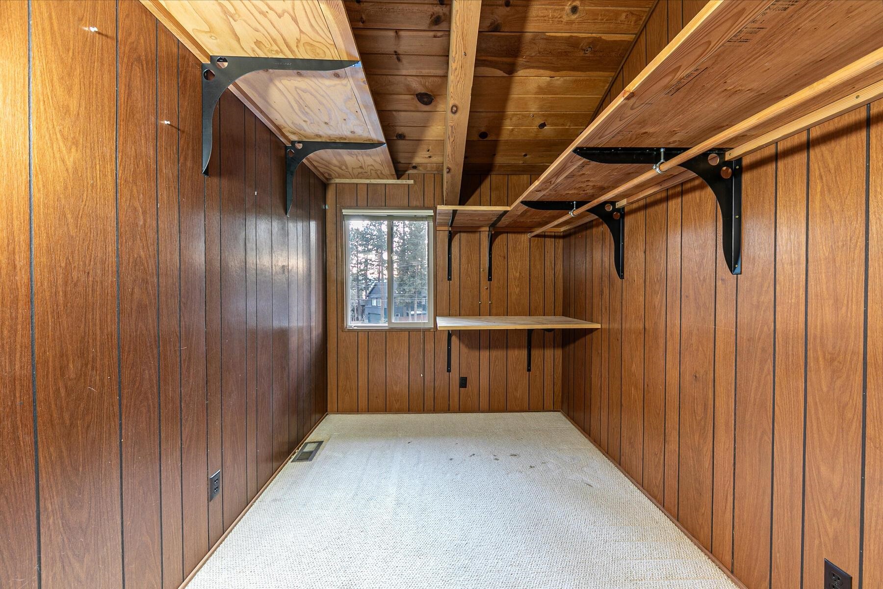 140 Tahoma Avenue